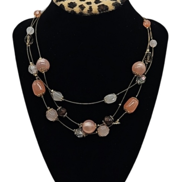 Vintage triple strand wire beaded necklace - Picture 2 of 9